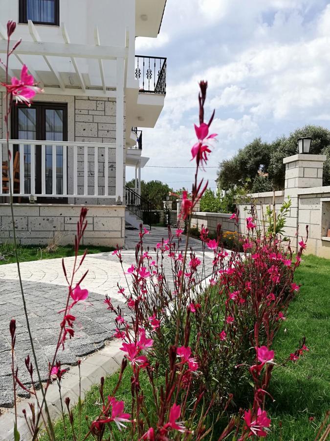 Ersin Konak Tenedos Buitenkant foto